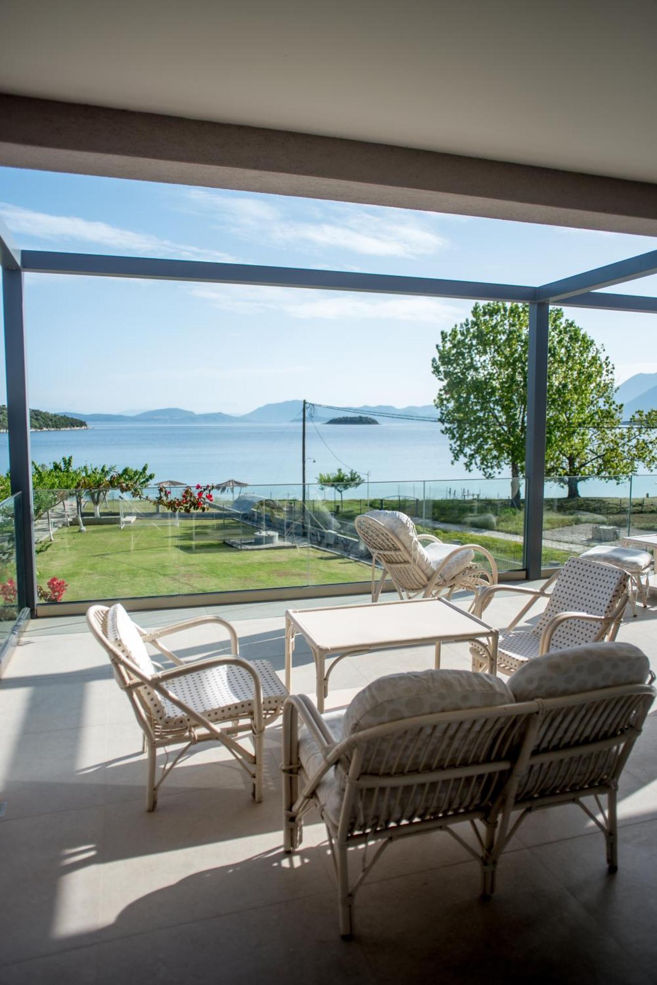 Villa Aphrodite Paleros 外观 照片
